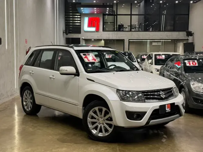 Suzuki Grand Vitara 2.0 16V 4x2/4x4 5P Aut. 2014