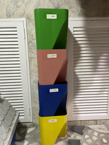 Caixa de reciclagem empilháveis 