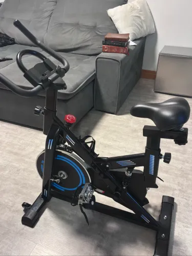 Bicicleta Spinning Mo Power 2.0, 15kg Resistência ajustável preto