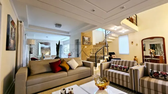 Casa em Condomínio - Jardim Paraíba - Residencial Terras de Santa Clara - 3 Dormitórios -
