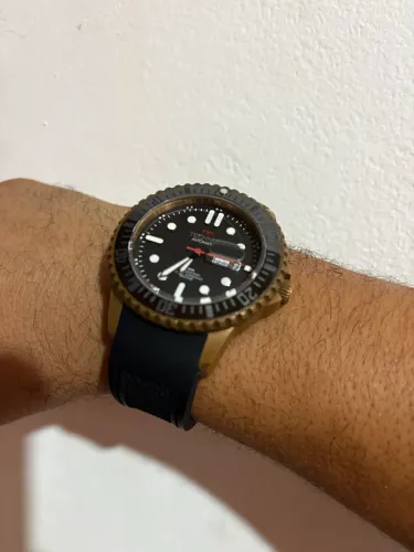 Relógio bronze edição especial 