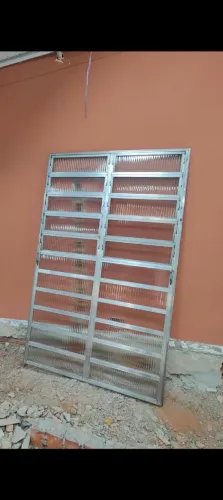 Janelão de aluminio e vidro