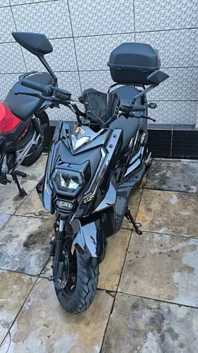 Scooter elétrica Jet Max