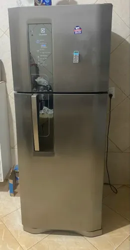 ? Geladeira Electrolux Frost Free à venda!