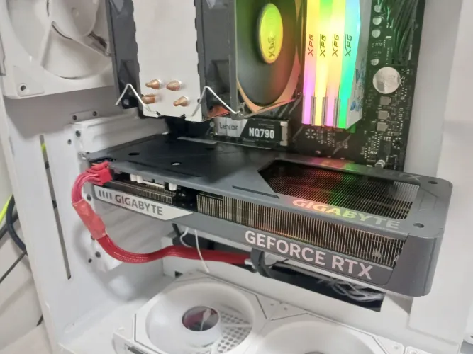 Rtx 5060 8gb ZERDADA  V/T