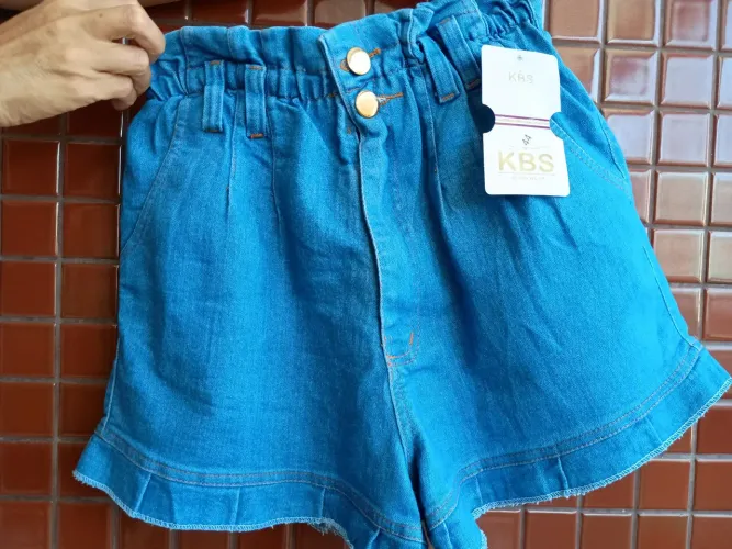 Short jeans Tam 44 novo