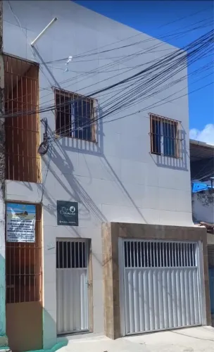 Alugo casa na mangueira com 2 quartos R$ 650 já com água incluso no bairro da mangueira