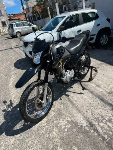 Bross esdd 8.700 km novíssima