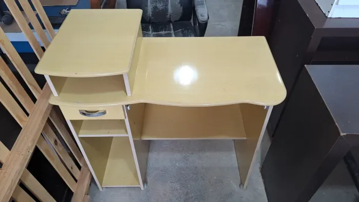 Mesa Computador - Aceito Oferta