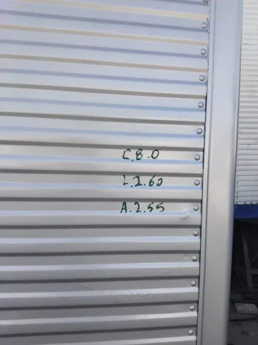 Baú para caminhões com 8.0