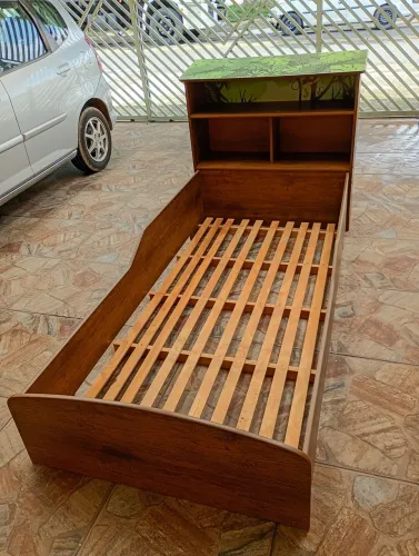 Cama de solteiro de criança 