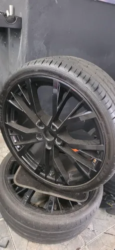 Pneus R20