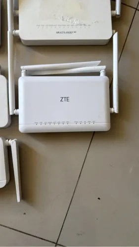 ZTE F6600P WiFi 6 DESBLOQUEADAS 20 pcs C/ fonte