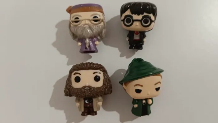 Conjunto Minerva Dumbledore Hagrid Kinder Joy Harry Potter Funko Pop