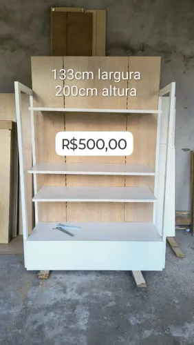 Gôndolas para loja