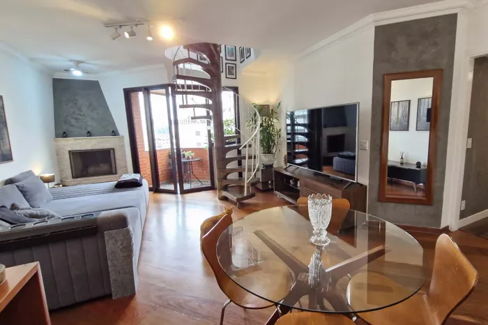 Cobertura para venda em Vila Andrade com 2 quartos, sendo 1 suíte, 201m²