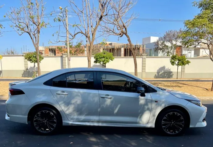 Toyota Corolla GR-Sport 2.0 Flex 16V AUT 2023