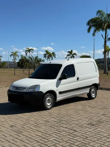 Peugeot Partner Furgão 1.6 16v/ 1.6 16V Flex 3P 2019