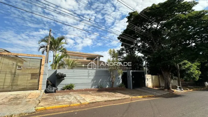 Casa com 3 dormitórios à venda com 504 m² de Terreno - Vila São Carlos
