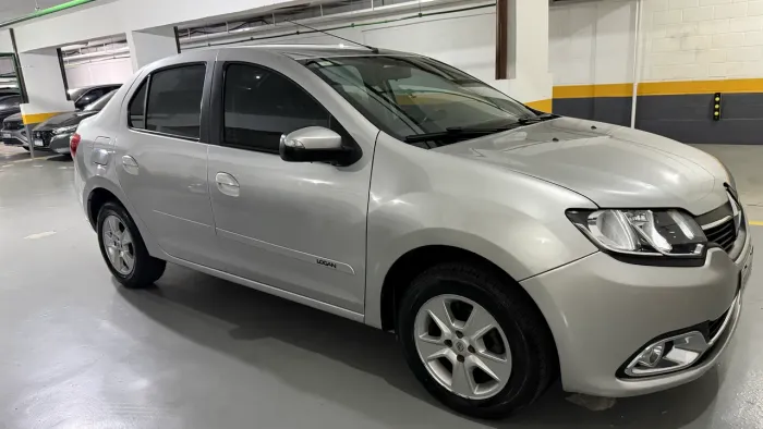 Renault Logan Dyna. Easyr Hi-flex 1.6 8V 2015