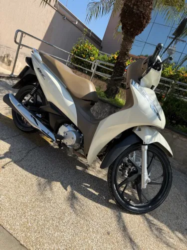 Honda Biz 125 Flex 2024
