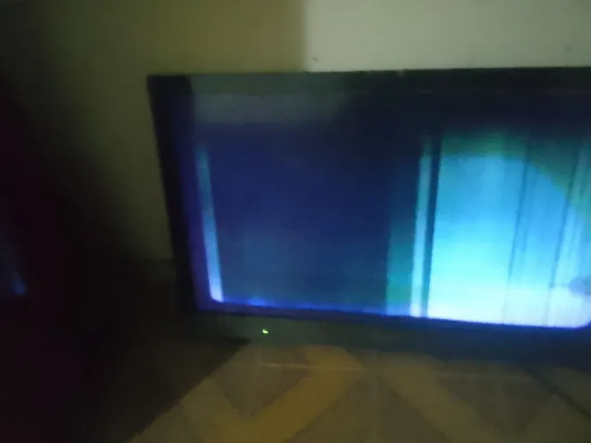 Tv Smart Sony Bravia 32 Polegadas Com a Tela Quebrada 