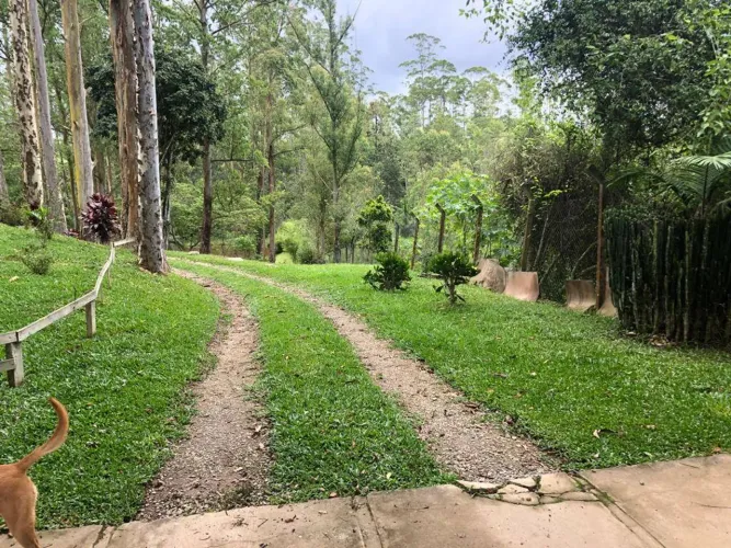 CHÁCARA COM PISCINA À VENDA EM PARELHEIROS - 17.900 M²