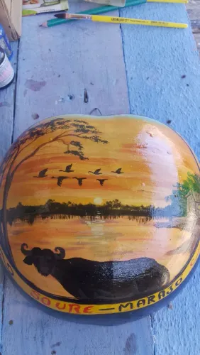 Cuias Pintadas com paisagens do marajó