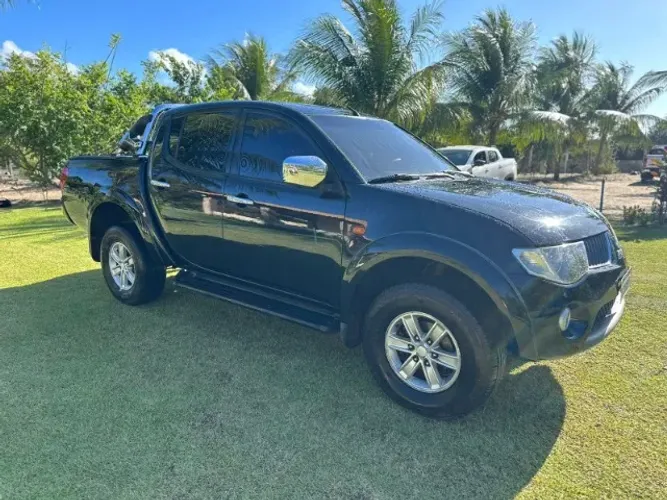Mitsubishi L200 Triton HPE 3.2 CD TB Int.diesel AUT 2010