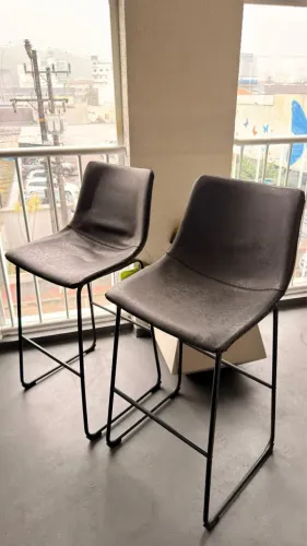 Banquetas Couro Preto