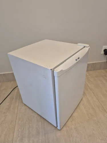 Frigobar Consul 81l