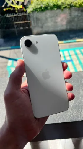 iphone 16E 128 Branco 