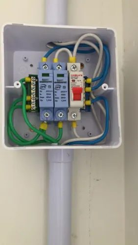 Eletricista predial e residencial disponível. .