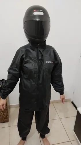 Capa de chuva feminina M