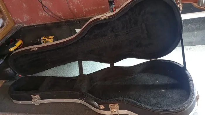 Case guitarra les paul de luxo