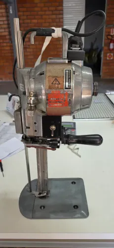 Maquina corte talhação