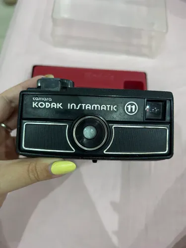 Câmera Kodak Instamatic 11 Vintage + Case Original - Colecionador