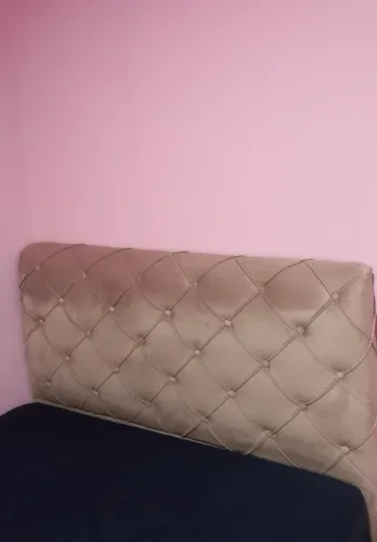 Cabeceira cama Casal estofada Rose bem conservada!!