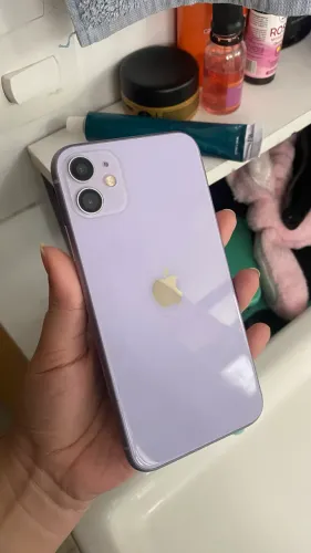 iPhone 11 Lilás/Roxo