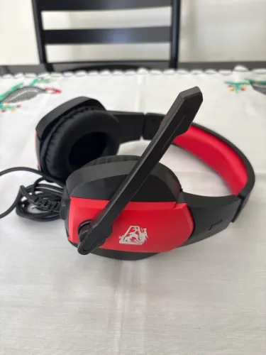Headset ELG Gamer Venom Preto e Vermelho