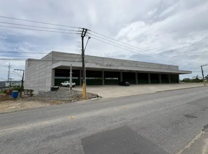 Galpão para Locação em Camboriú - 5.200 m², Excelente Localização