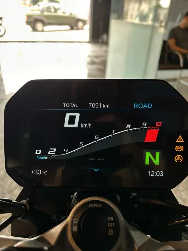 BMW F900 R Sport Plus 