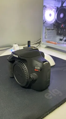 Cânon Rebel T7 (tem choro)