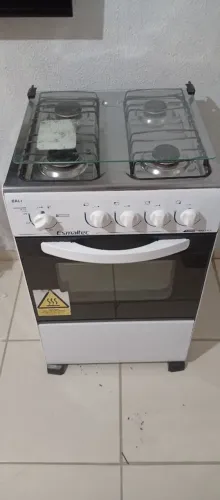 Fogão Esmaltec usado,em estado de novo