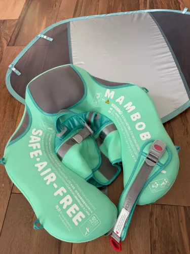Vendo Boia Mambobaby de 0 a 3 anos novíssima