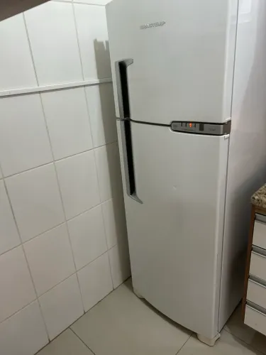 Geladeira Brastemp Frost Free 375 L