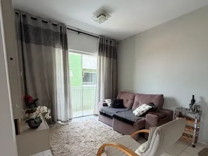 Apartamento Mobiliado com 2 quartos, 1 vaga, res. jardim conquista