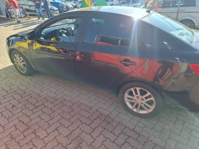 Kia Motors Cerato 1.6 16V Aut. 2012