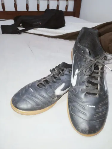 Chuteira nike