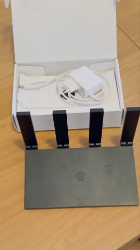 Roteador Huawei WiFi AX2S WS7000 Wi-Fi 6 1500Mbps 4 Antenas - Completo na Caixa